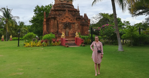 Thazin Garden Hotel - záhrada - Bagan - Mjanmarsko - EVA Air